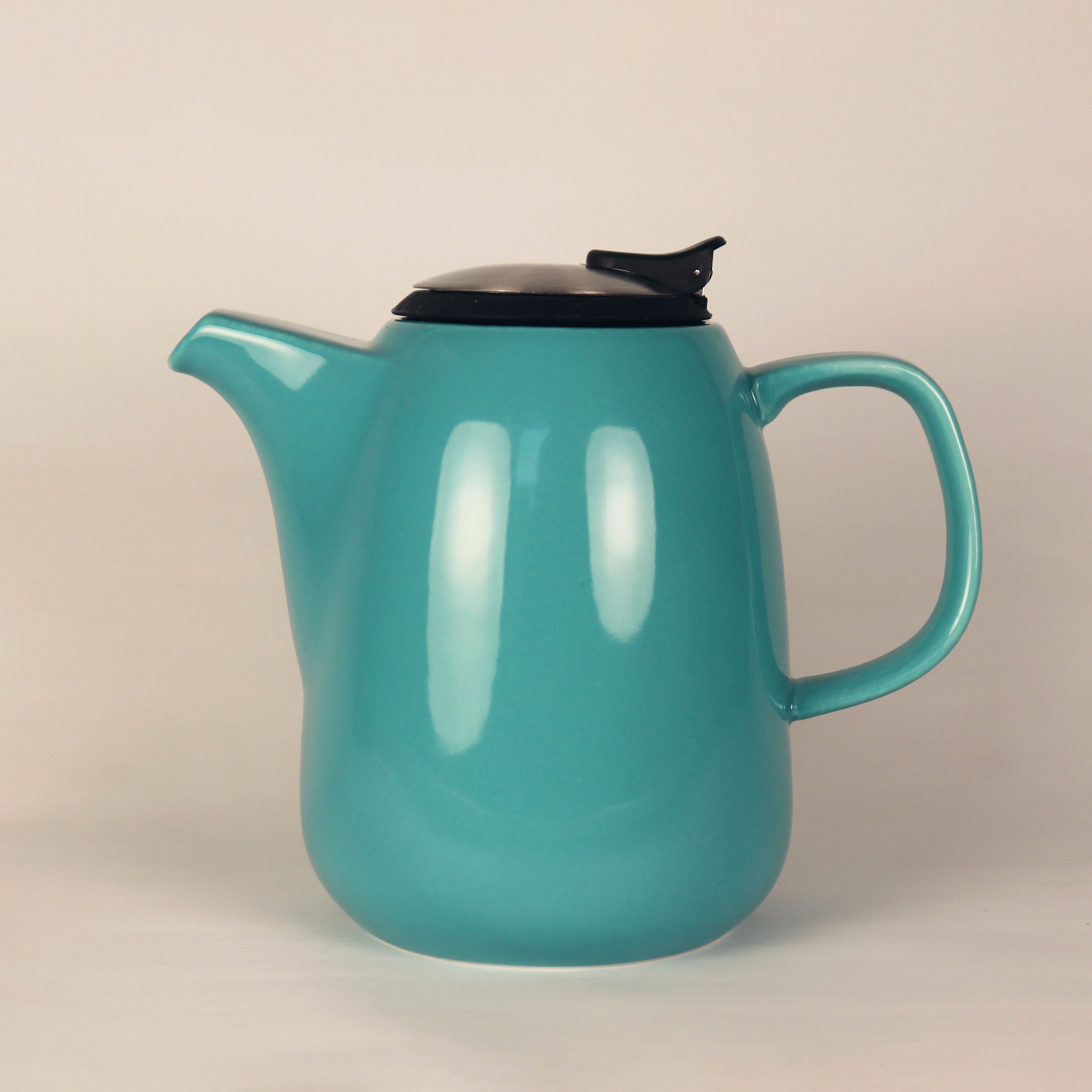 DAZE teapot 47oz ceramic